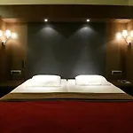 Fletcher Hotel-restaurant ホテル ウォルエー