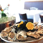 Fletcher Hotel-restaurant ホテル ウォルエー
