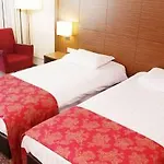 Fletcher Hotel-restaurant ホテル ウォルエー