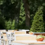 Fletcher Hotel-restaurant ホテル ウォルエー